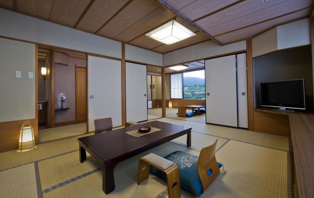 Kyo-Ohmi Hotell Shiga Kogen Rum bild